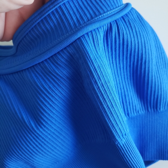 One-Shoulder Blue Ribbed Top - Picture 3 of 3